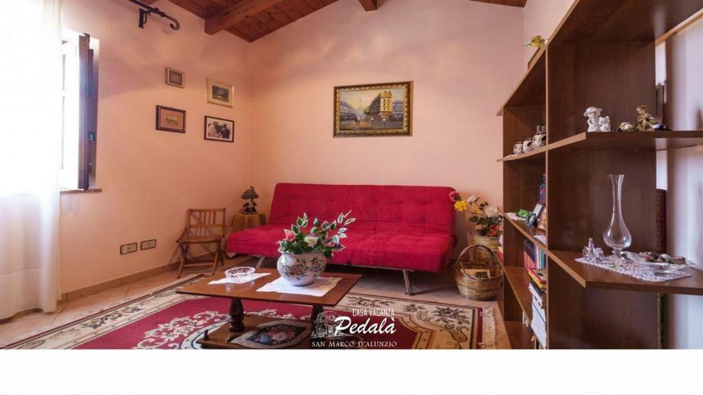 Casa Vacanza Pedala Βίλα San Marco d'Alunzio Εξωτερικό φωτογραφία